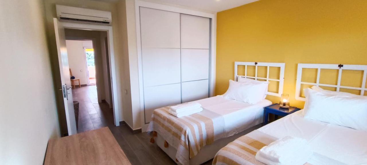Blue & Yellow Penthouse With Terrace At Balaia Mar Albufeira Luaran gambar